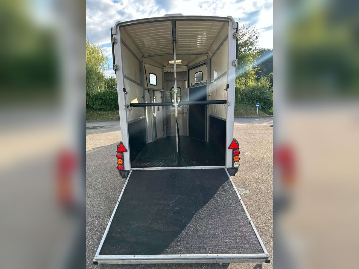 HB 506 IFOR WILLIAMS 