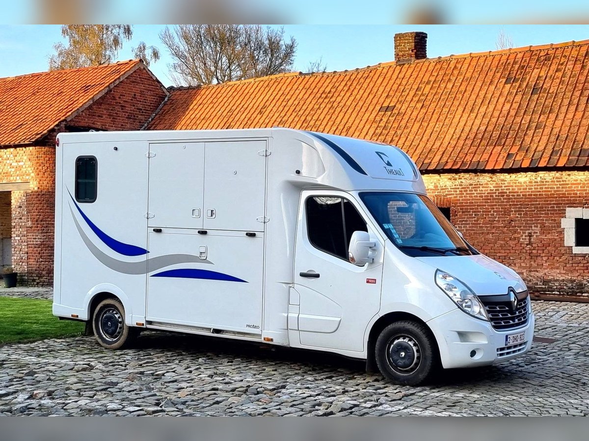 Theault Proteo Switch 165CV à louer - Crisnée
