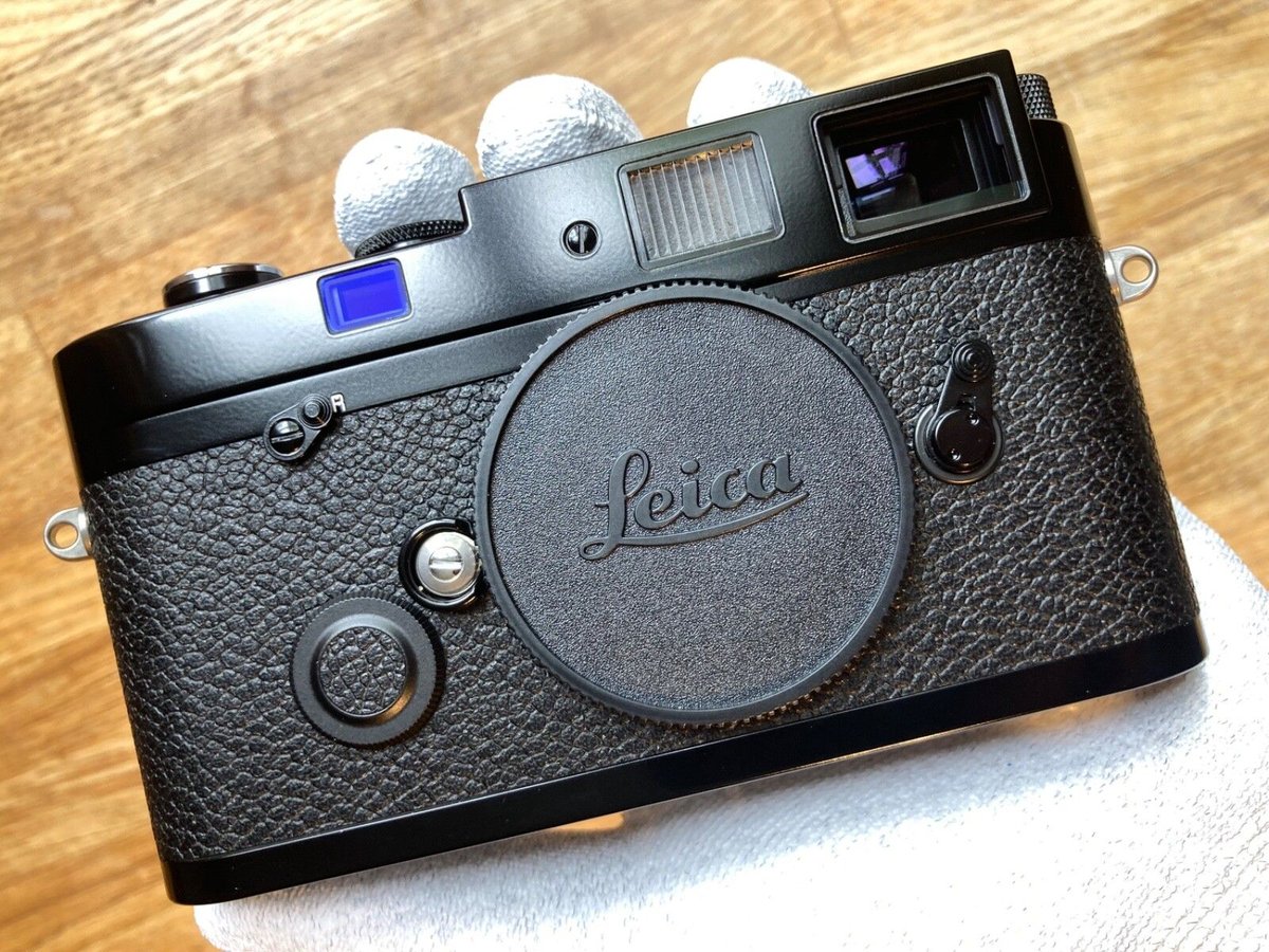 Leica MP Black Paint - 10302 - like NEW!