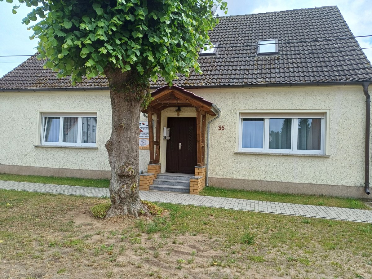 Wohnen und Arbeiten in landschaftlich reizvoller Umgebung