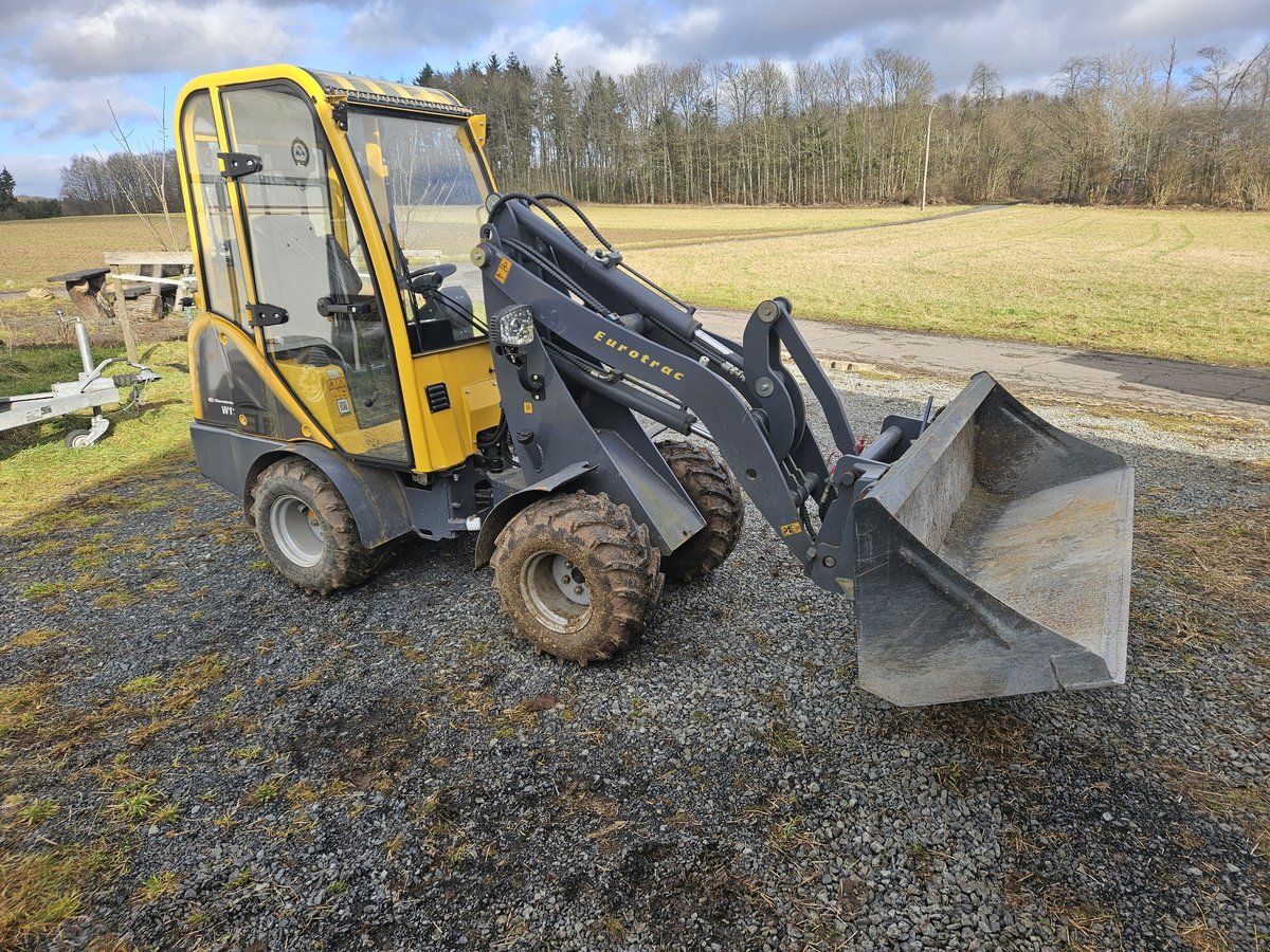 Eurotrac W11 mit Kabine, Heizung und Radio