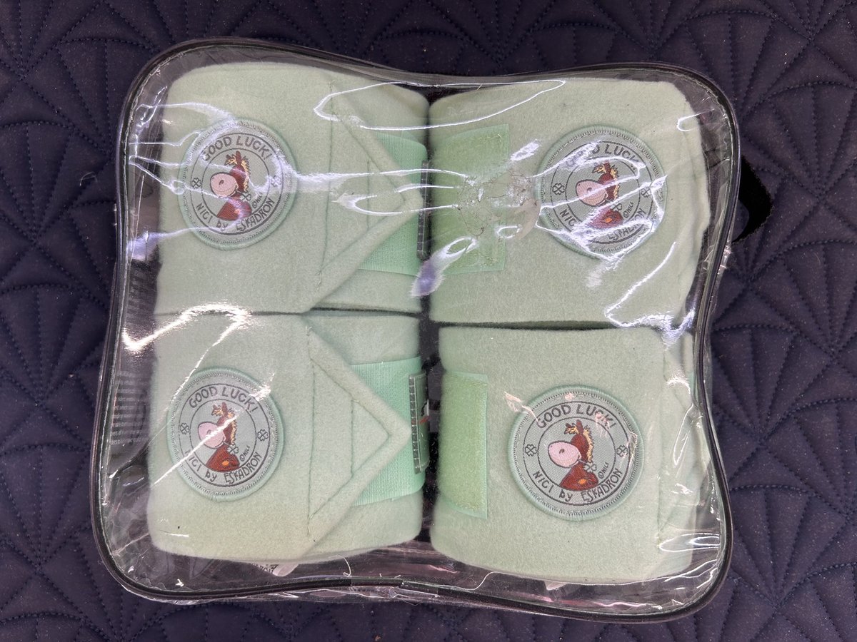 Eskadron Good Luck Nici Bandagen 