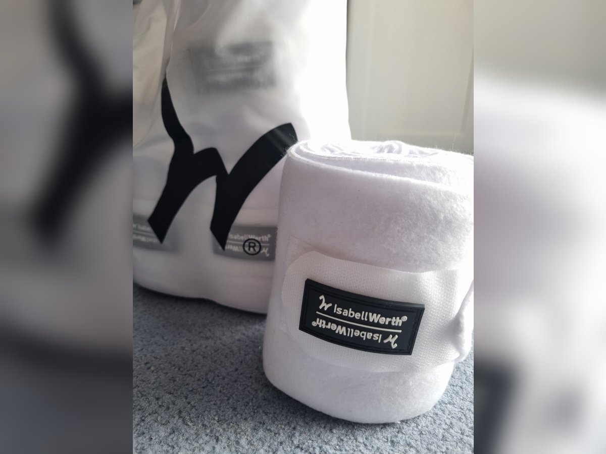 Isabell Werth Bandagen Weiß Neu