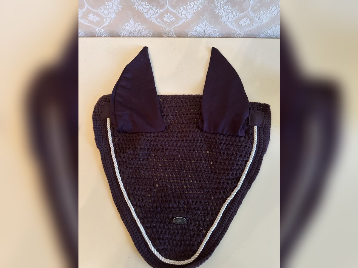 Showmaster Bandagen + Fliegenhaube Set – Top Zustand