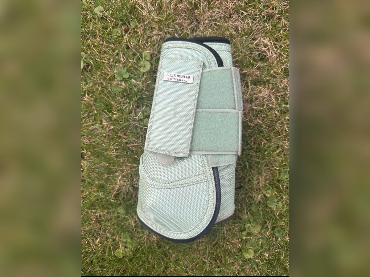 Gamaschen mint-grün WB