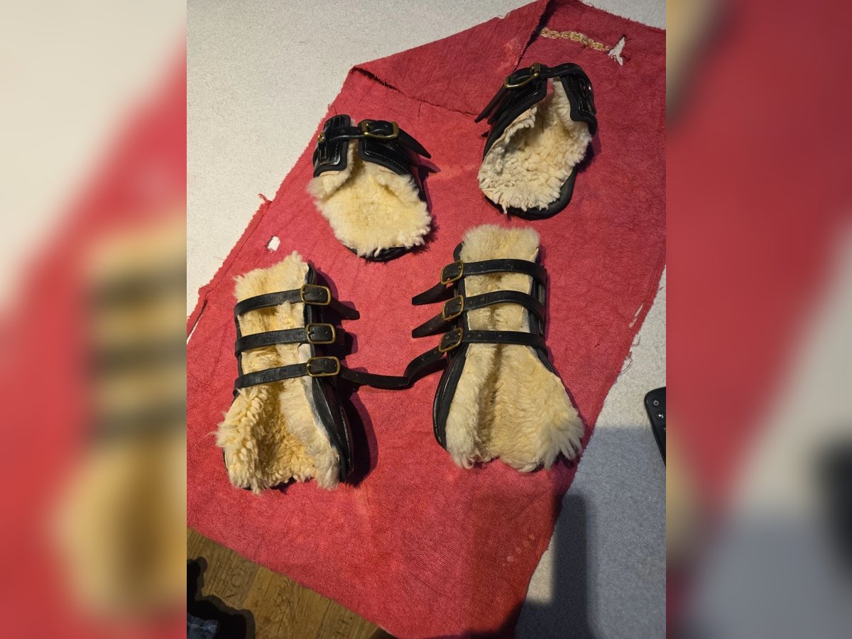 Lammfell Ledergamaschen zu verkaufen 