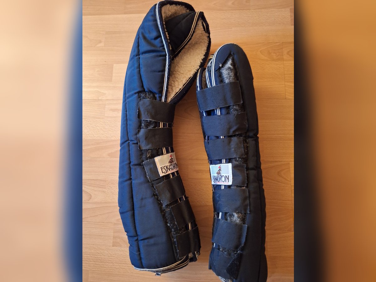 Schöne Transport-Gamaschen v.ESKADRON