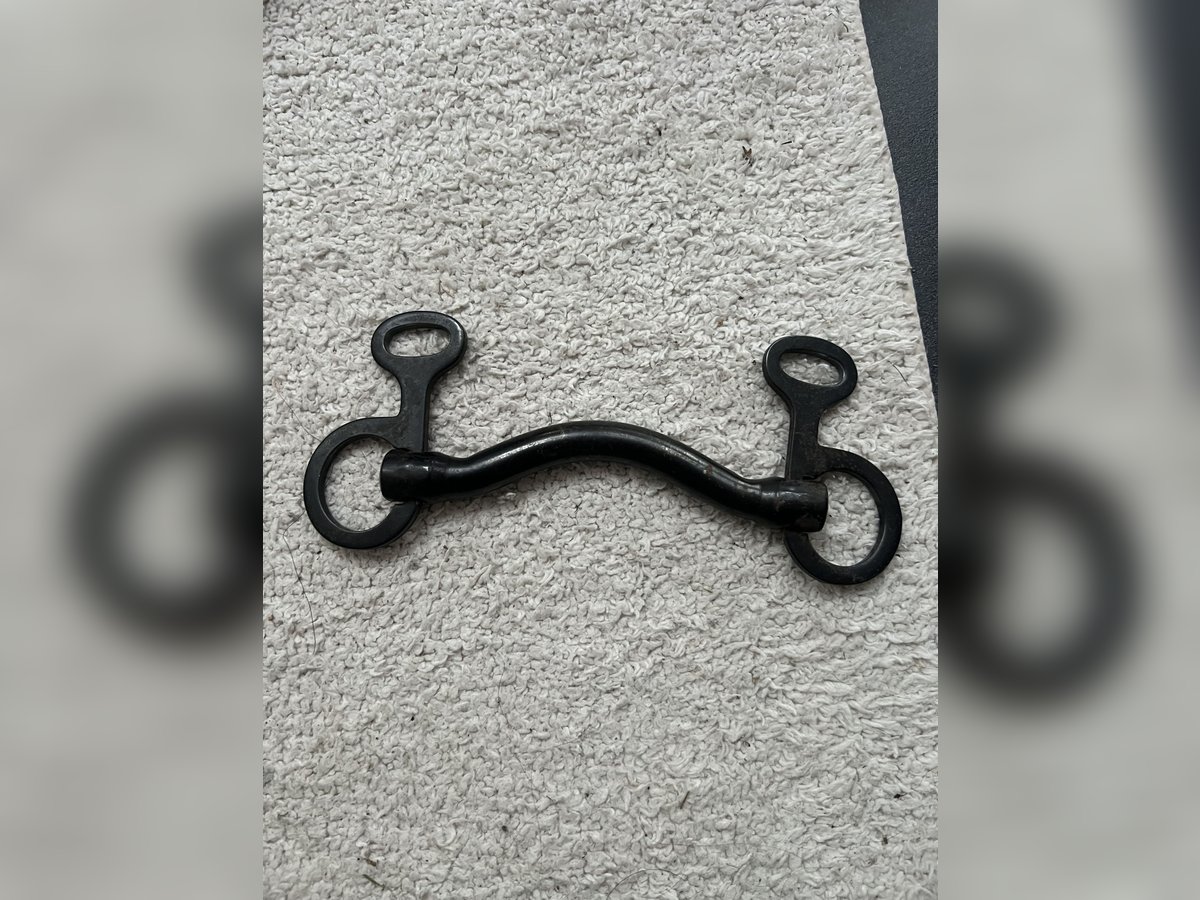 Baucher Gebiss VAQUERO Mullen Mouth Sweet Iron - 135 mm