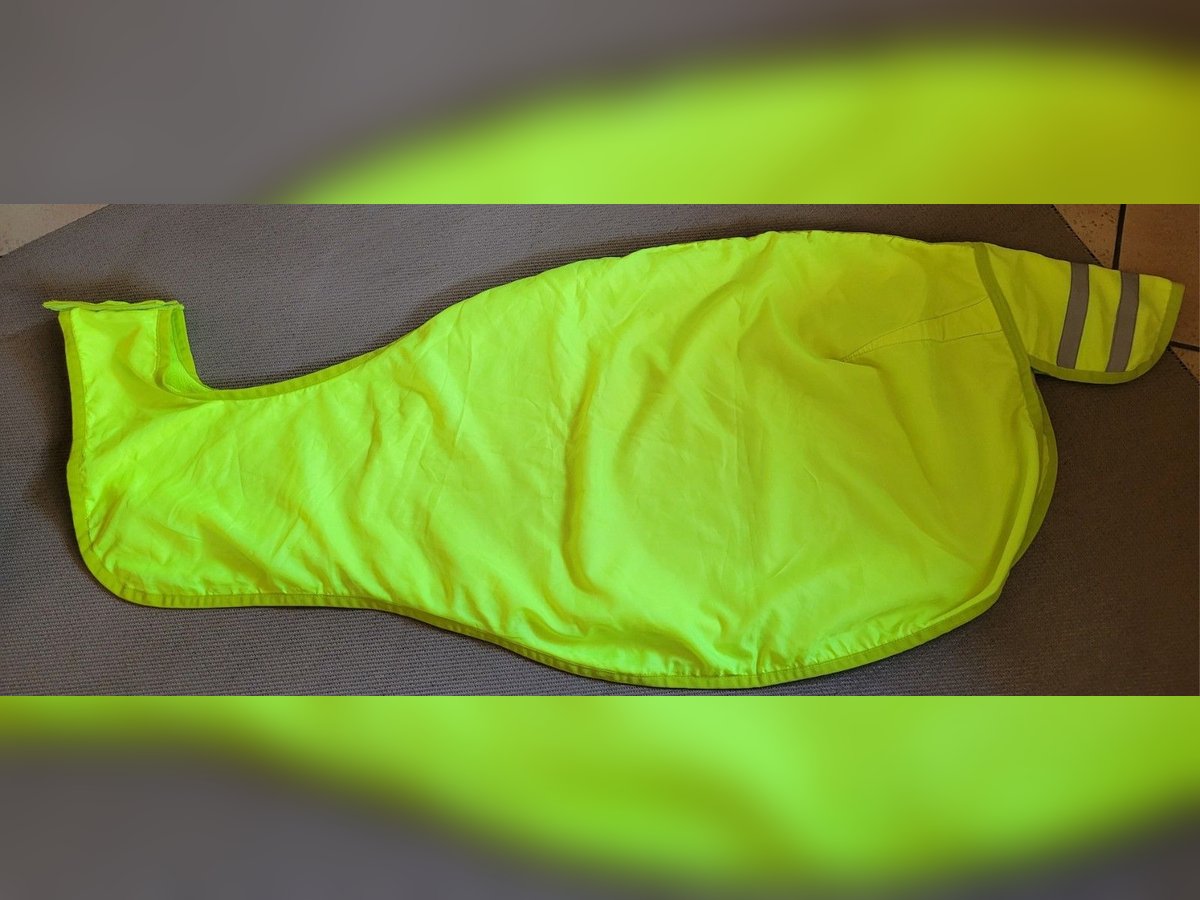 gelb leuchtende gefütterte Reflektionsdecke / Ausreitdecke / Nierendecke - L