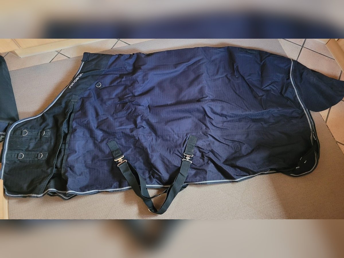 blaue Allwetterdecke - 145 cm - Allweather300 - 2 Tage auf Pferd