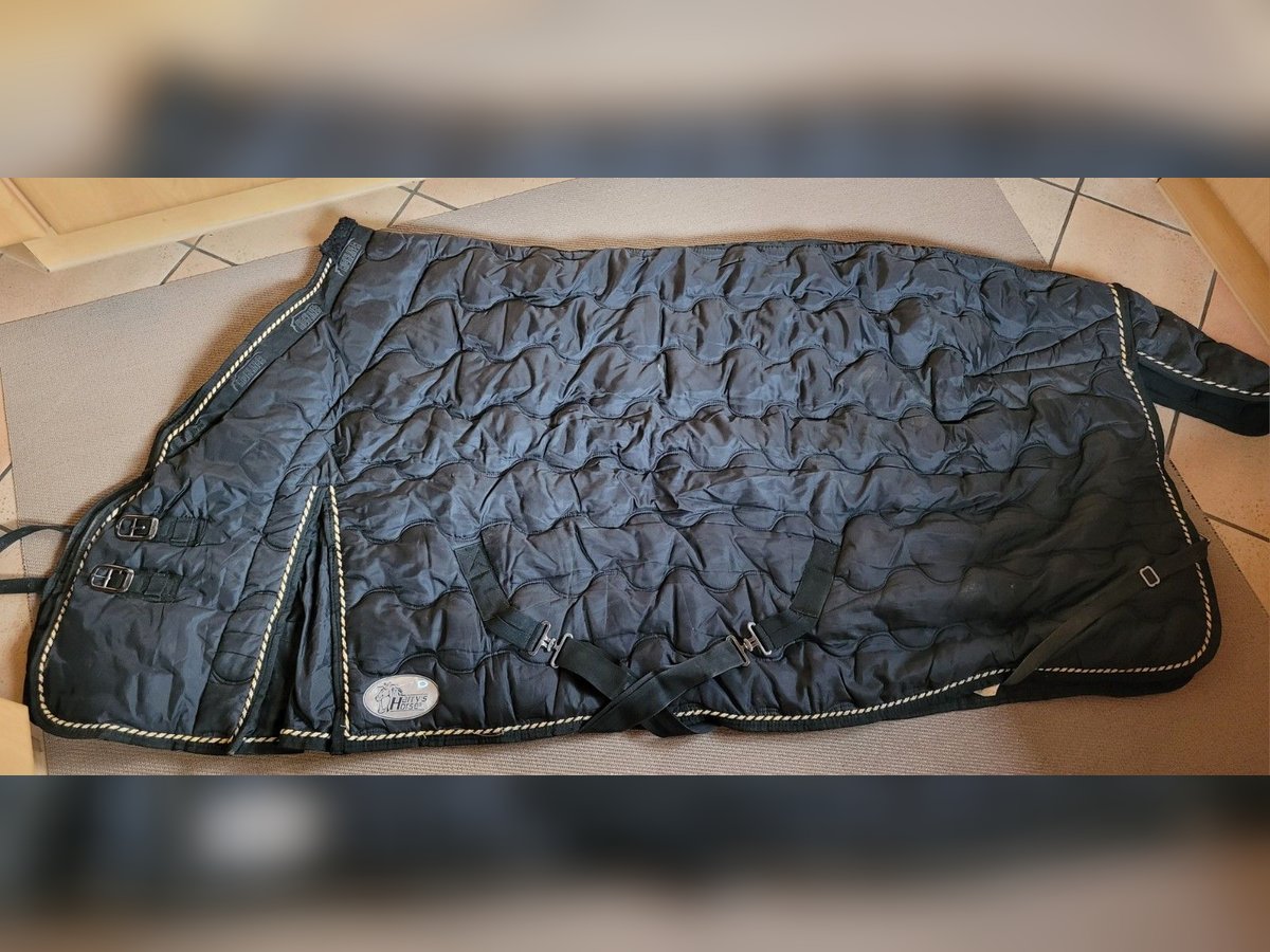 schwarze Harry's Horse Pferdedecke/Stalldecke Highliner 145 cm