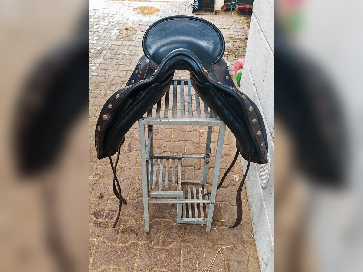 Deuber El Campo S3 Dressursattel  Barocksattel