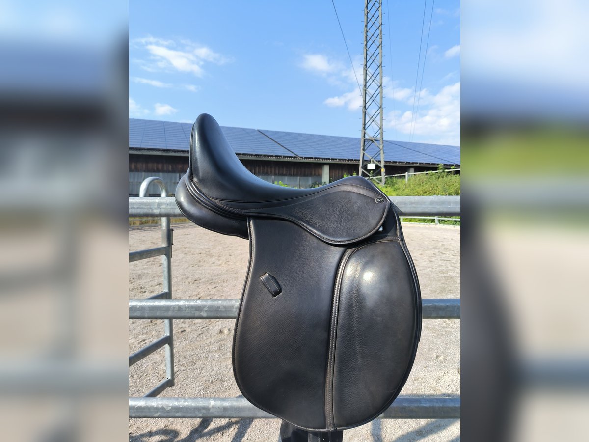 Dressursattel Reitsattel 