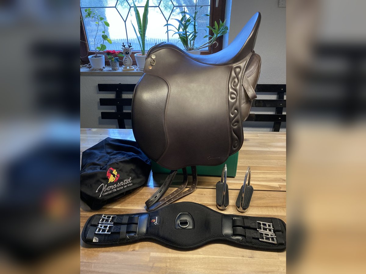 Iberosattel Dressage Andaluz, Sitzgröße 17,5