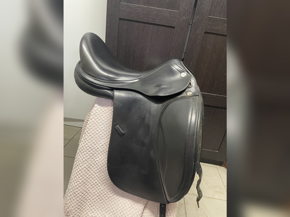 Prestige X Helen Dressursattel 17,5 Zoll schwarz 