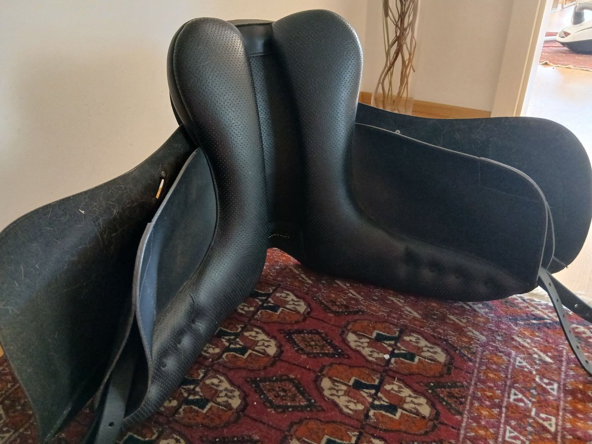 Verkaufe gebrauchten Wintec Sattel