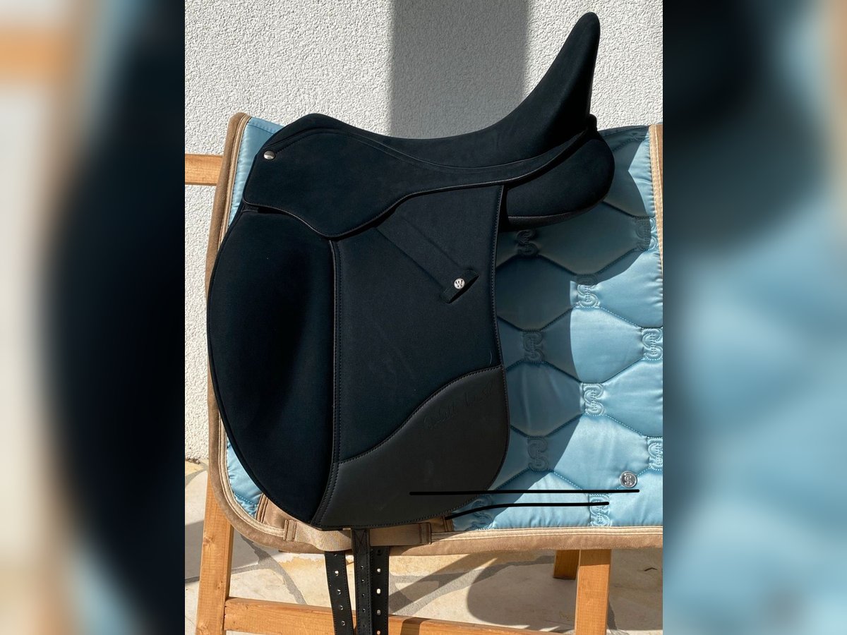 Wintec Dressursattel Isabell Gr. 17 Zoll schwarz