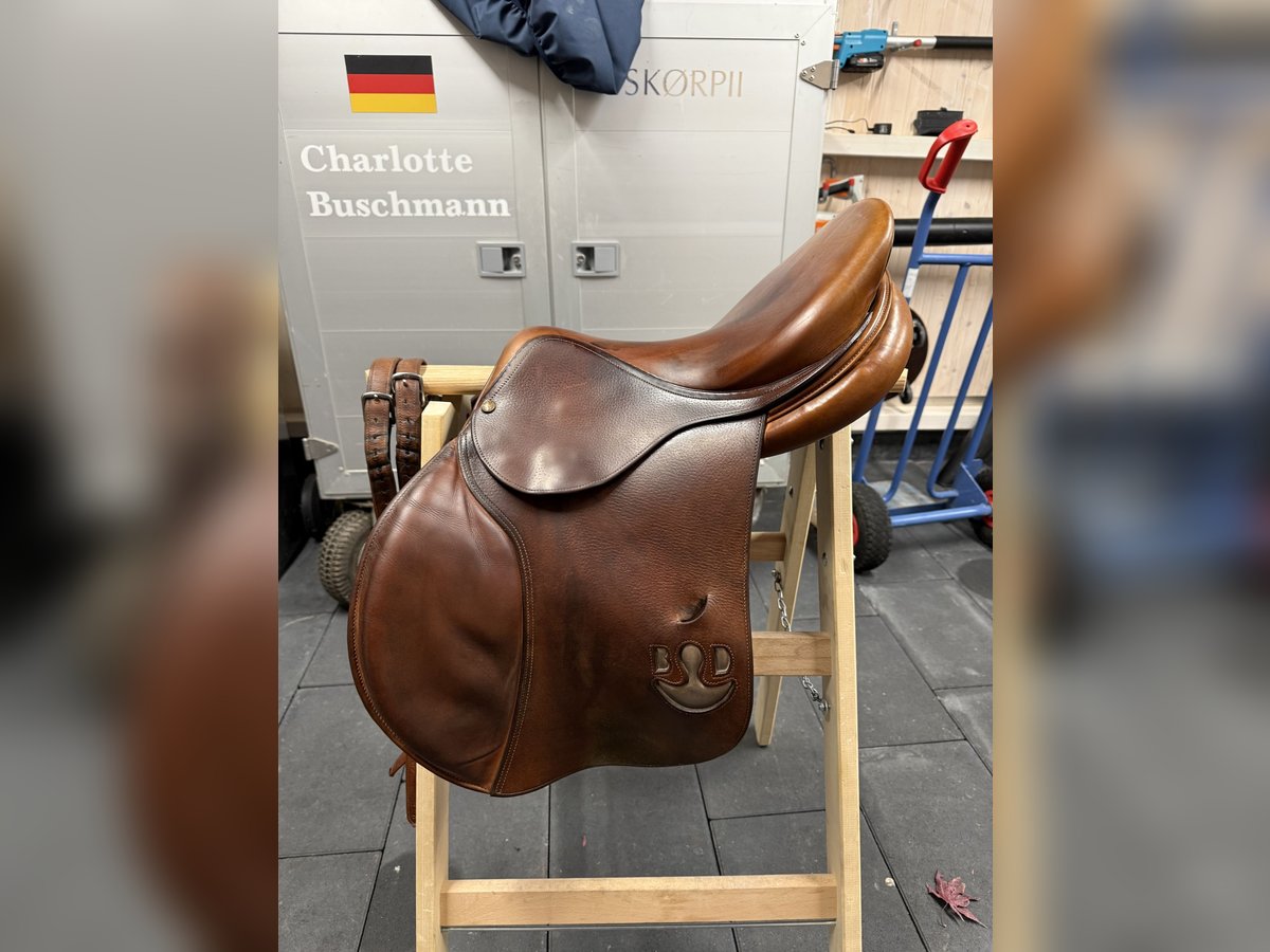 Bruno Delgrange Springsattel 