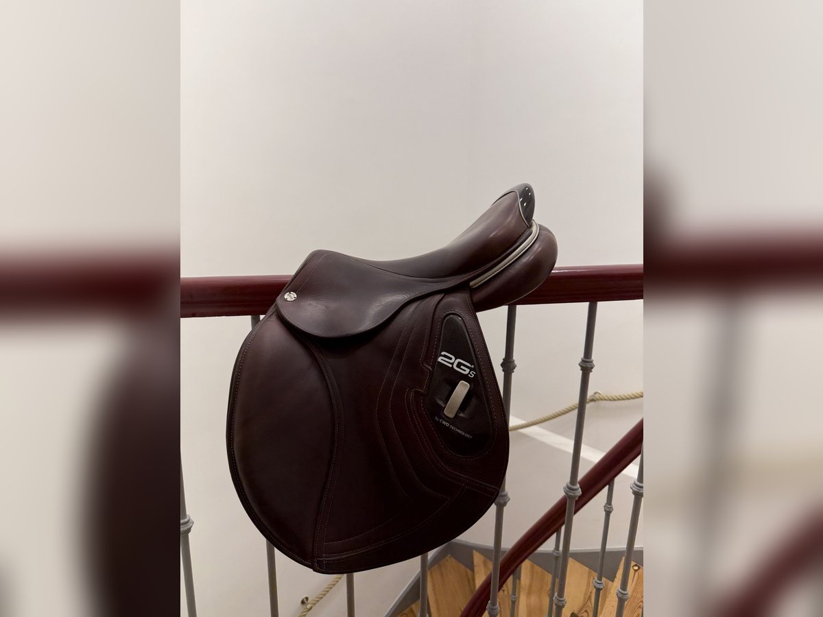 CWD SE25 (2GS) Spring-Sattel | 17" | 2L | TR | Top-Zustand 