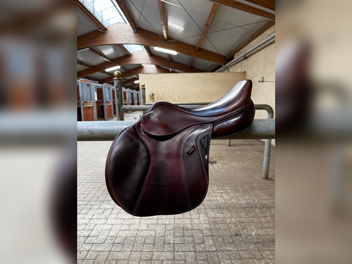 Equiline Springsattel Modell Marghe 17L braun