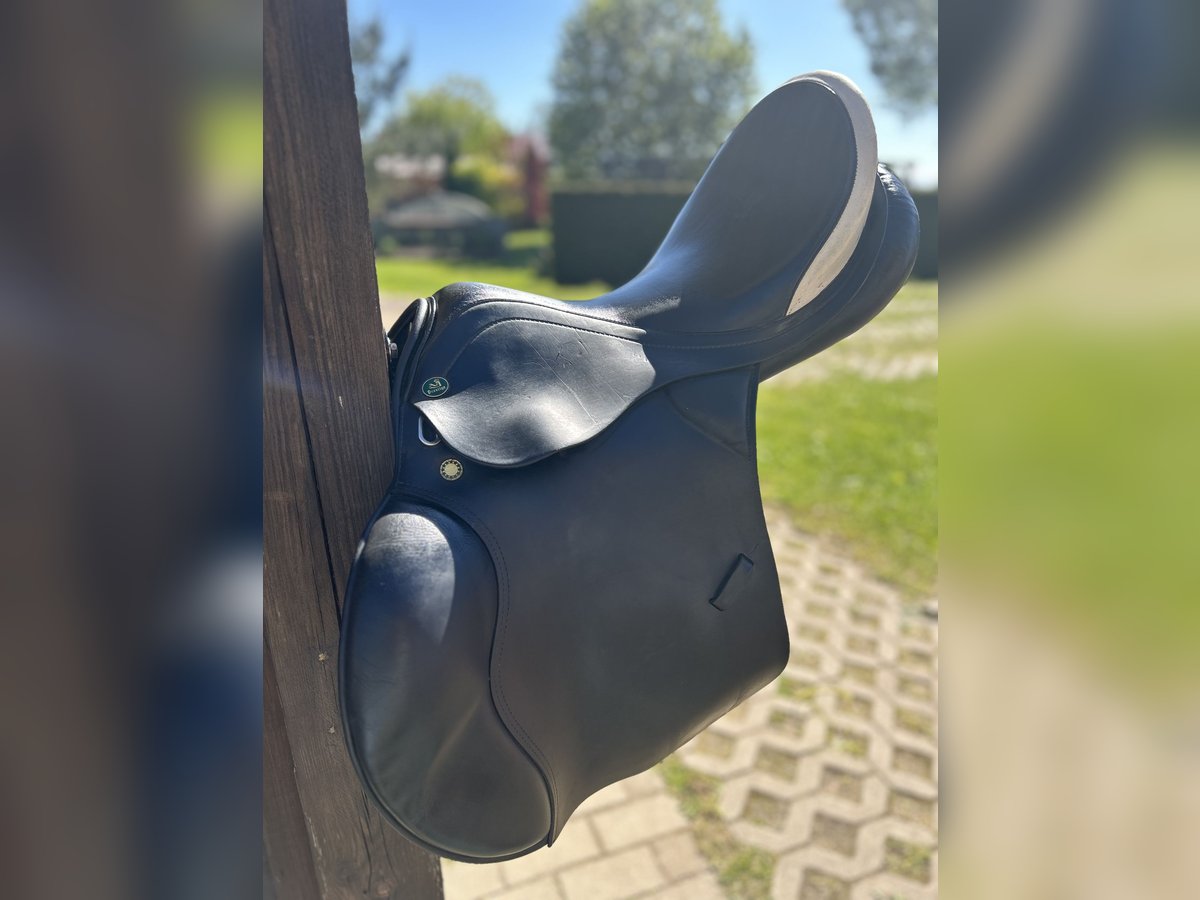 Prestige Springsattel 17“ 