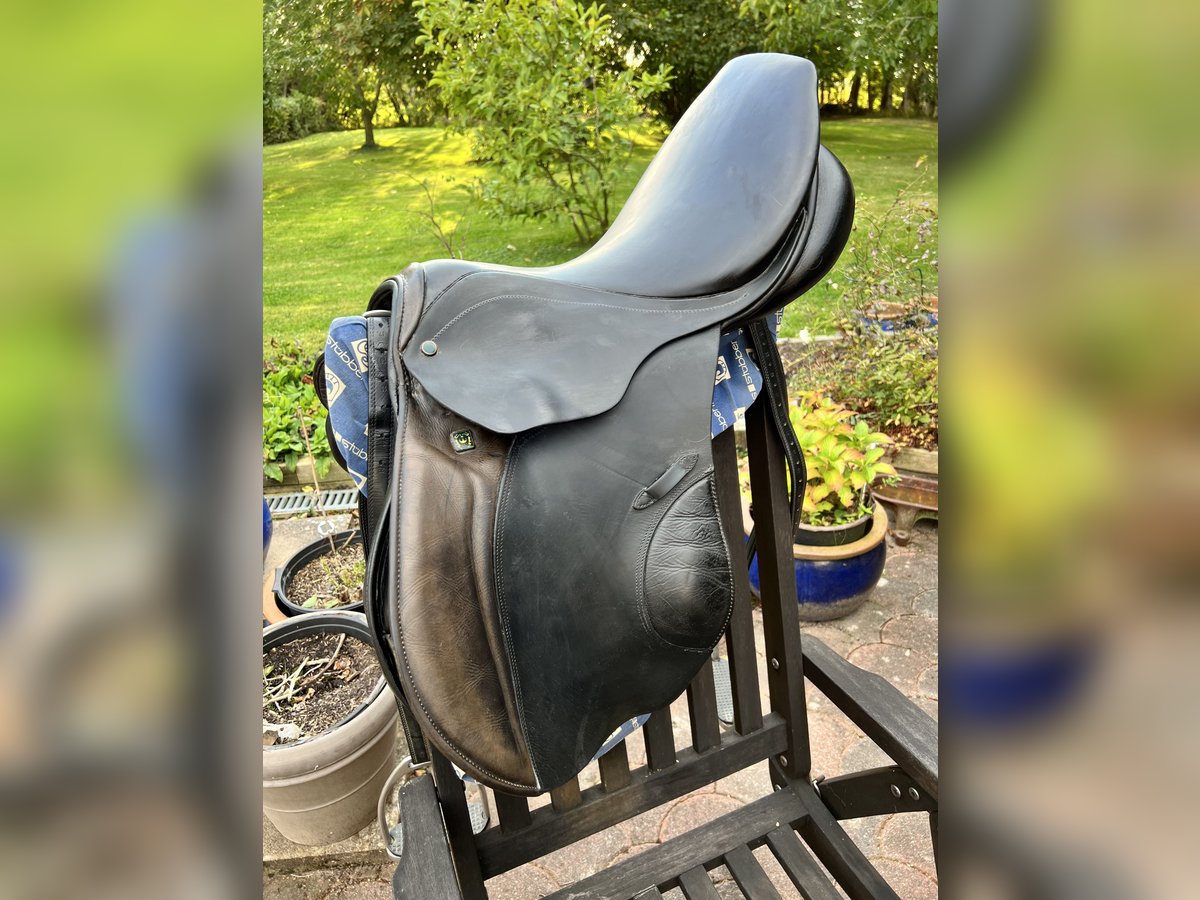 Stübben Springsattel Roxanne 18 Zoll