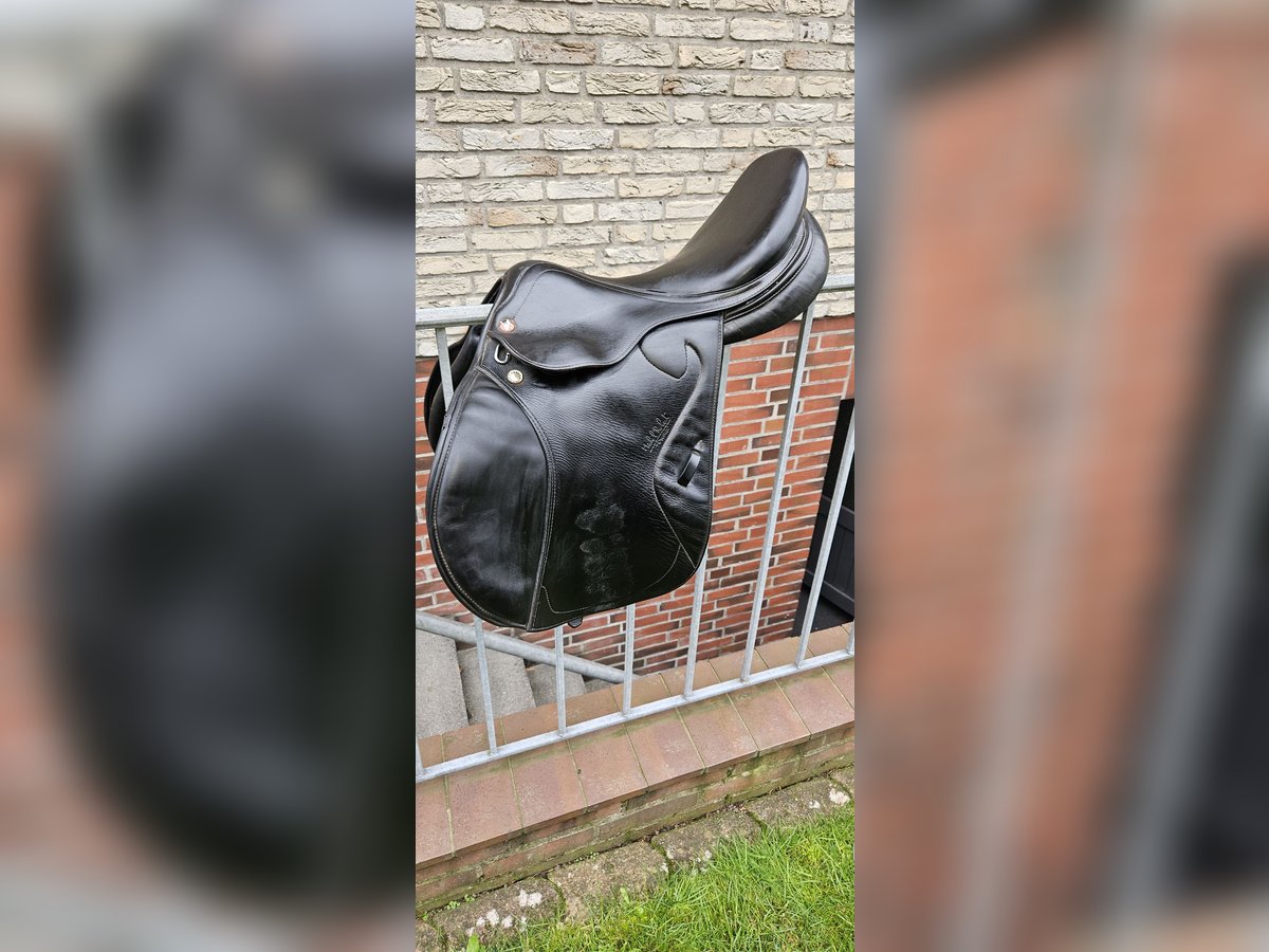 Verkaufe Michel Robert Springsattel 17 Zoll!