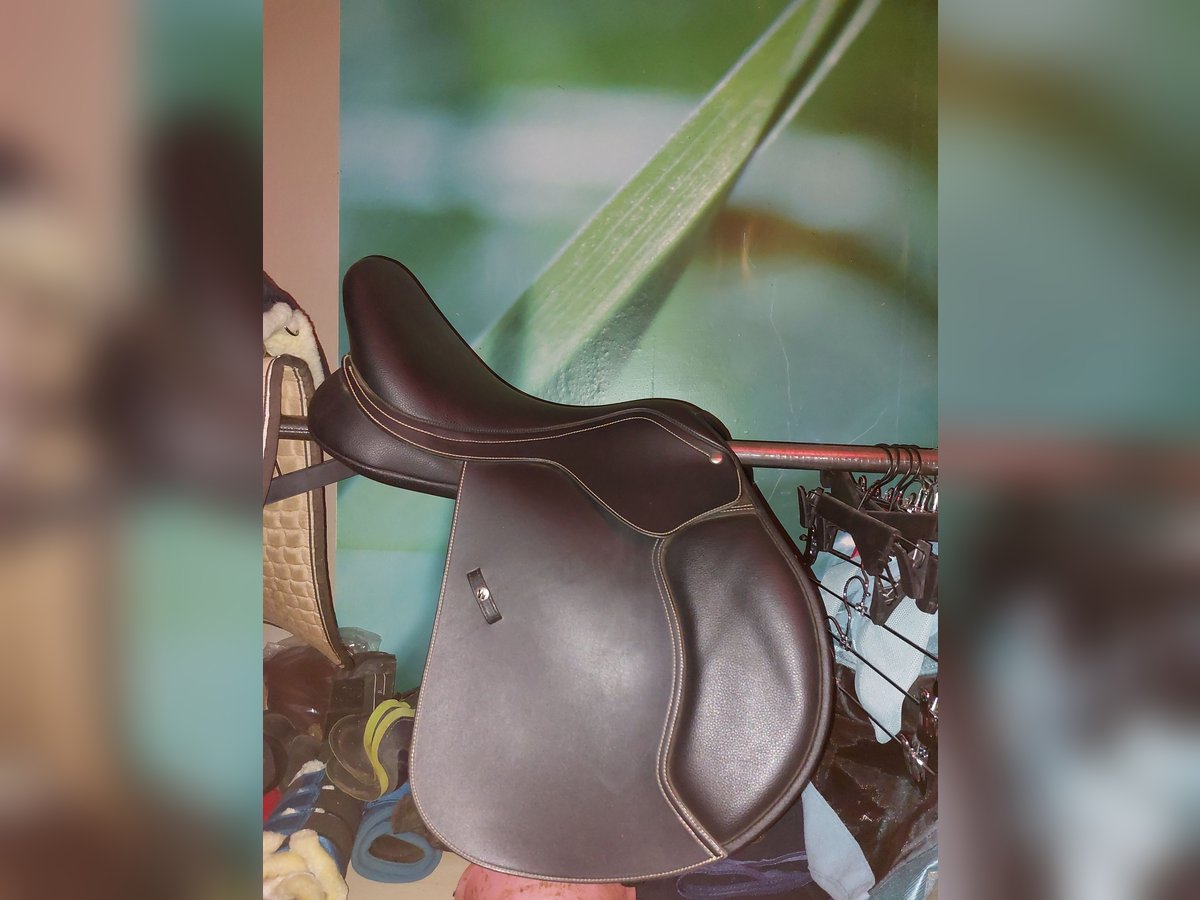 Wintec heart Springsattel 17,5