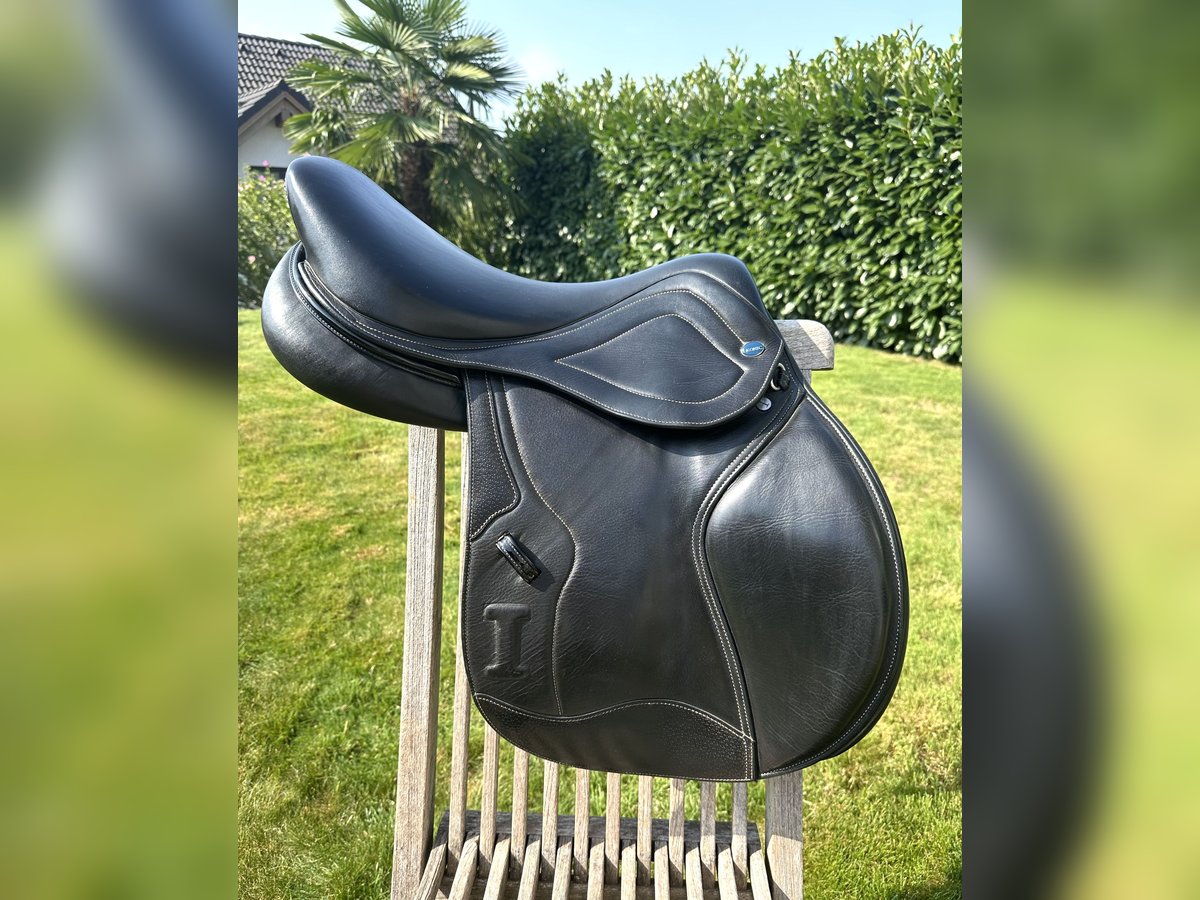 Ikonic Vielseitigkeitssattel VSS Evolution, 17 Zoll - Top Zustand!
