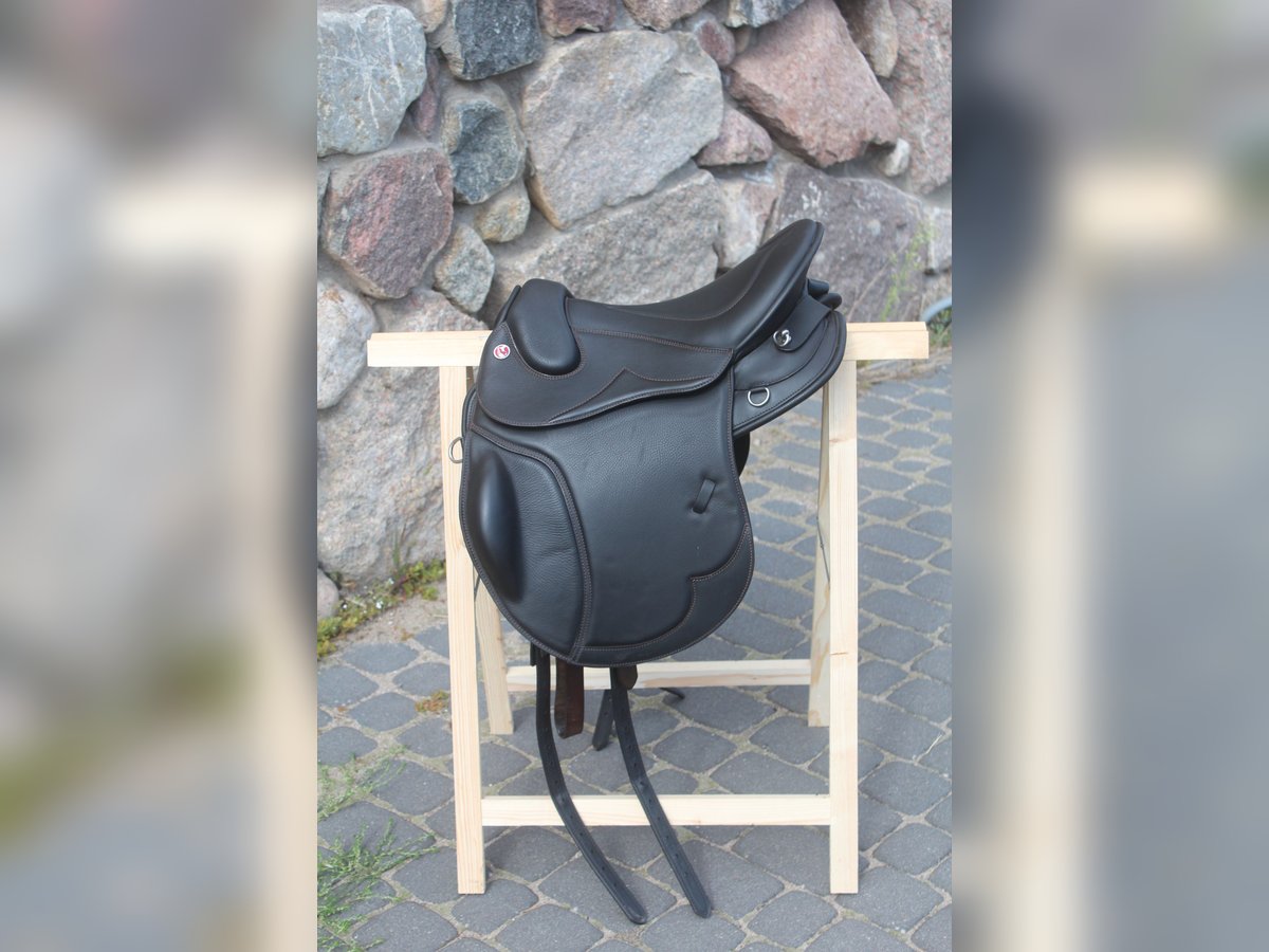 KIEFFER TRAIL Trekking / endurance Saddle New !!! 