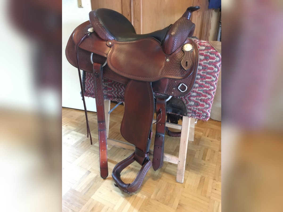 Crates Westernsattel zu verkaufen