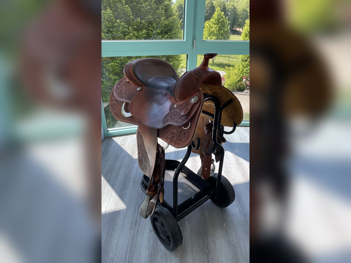 Exklusiver Westernsattel von Gomeier Equine Designs – Top-Zustand