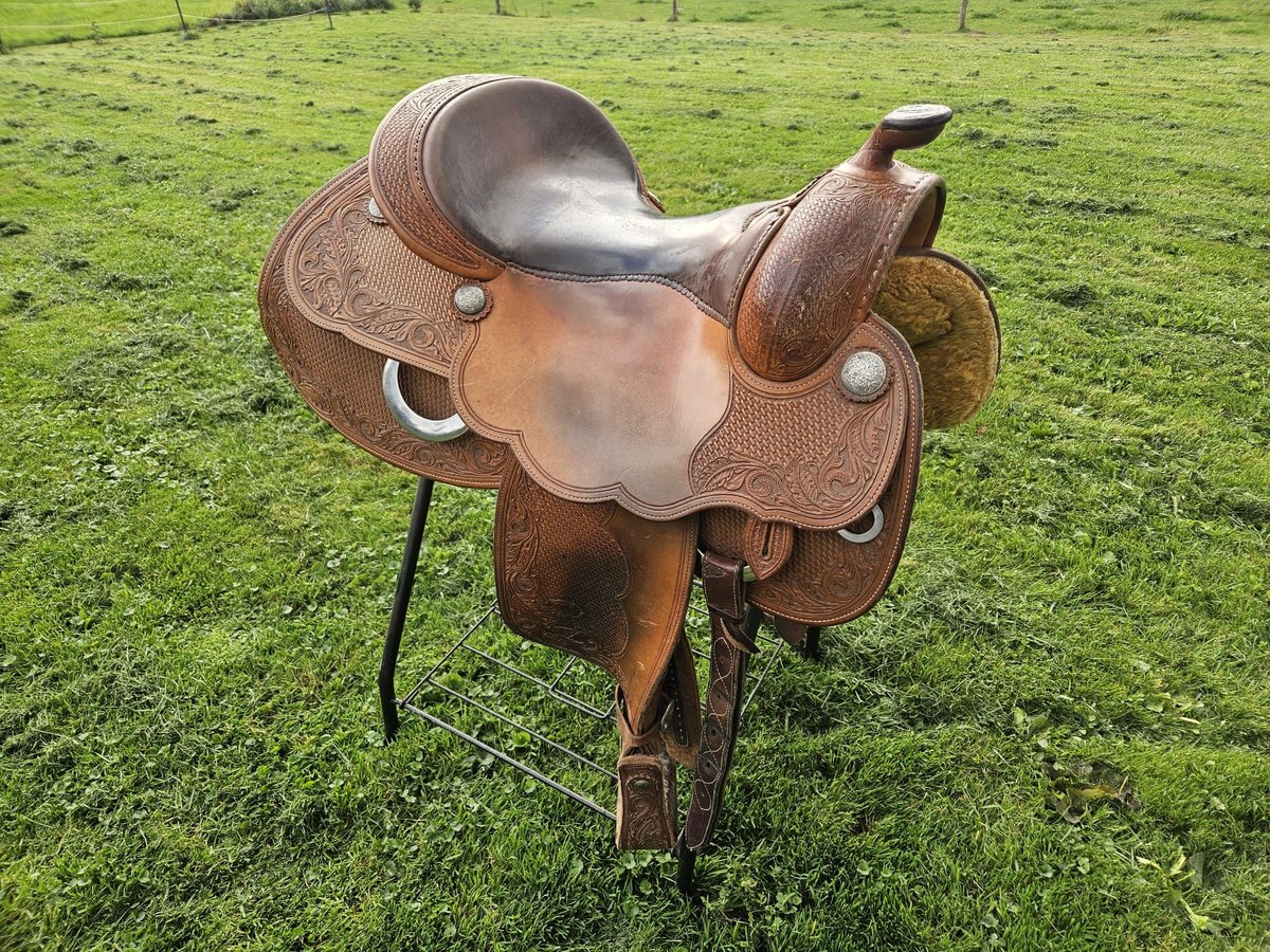 Gomeier Sattel - AM Superior Saddlery 