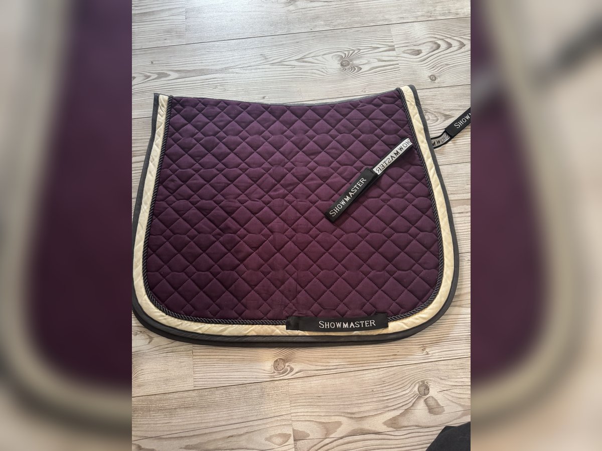 Dressur Schabracke 