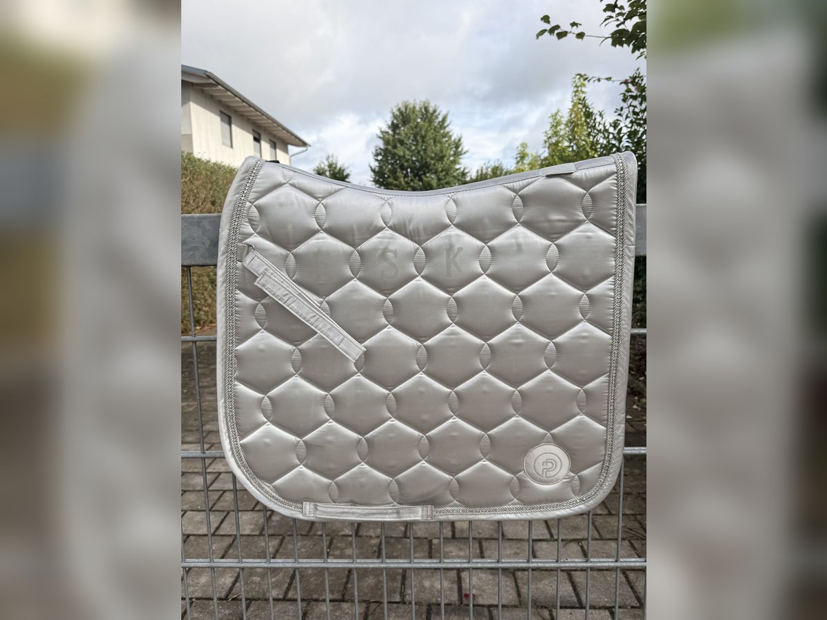 Eskadron Dressur Schabracke 