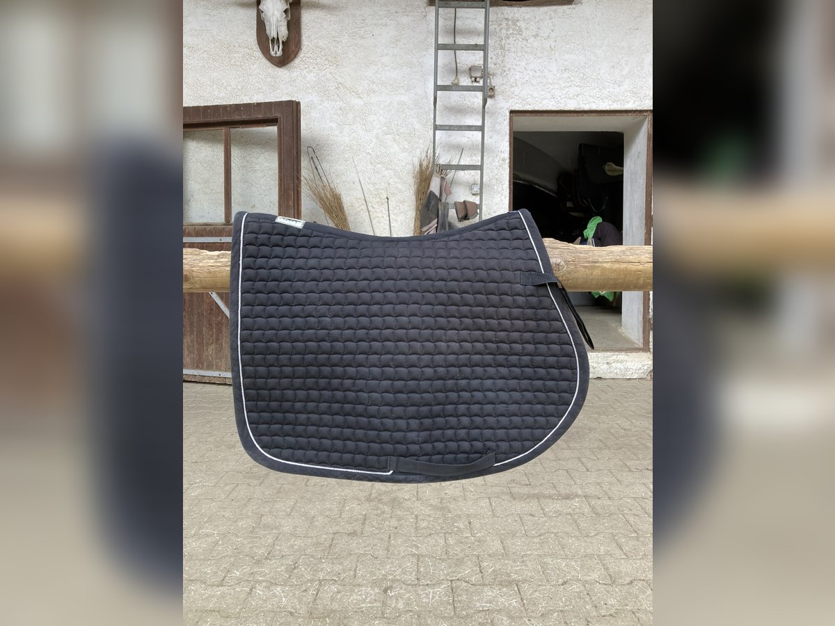 Schabracke Eskadron, schwarz, Vielseitigkeit 