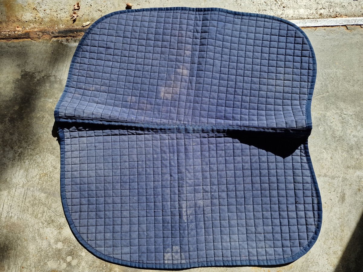 Schabracke, Voltigierunterlage, Satteldecke (Schlumpf)