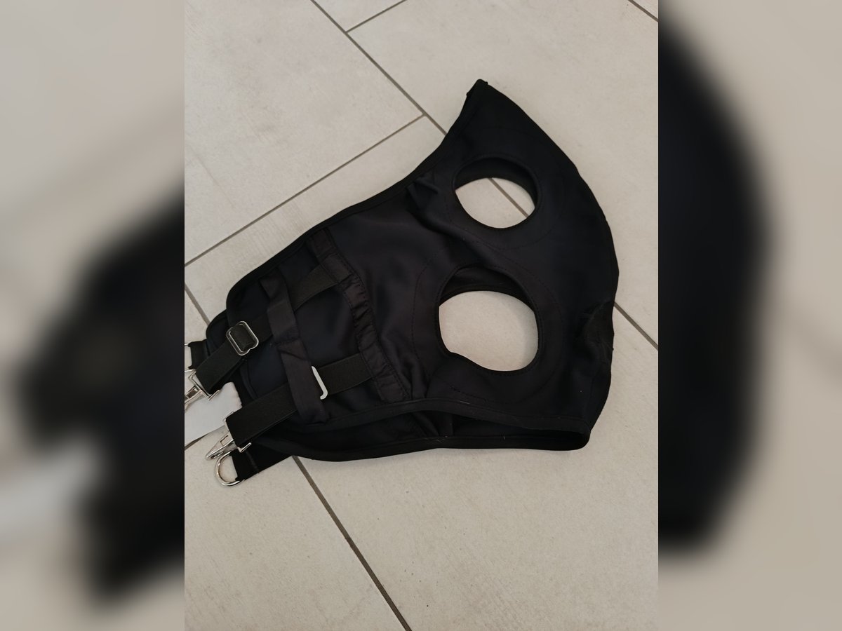 Liquid Titanium Mask/ LT Maske - Größe L, Schwarz