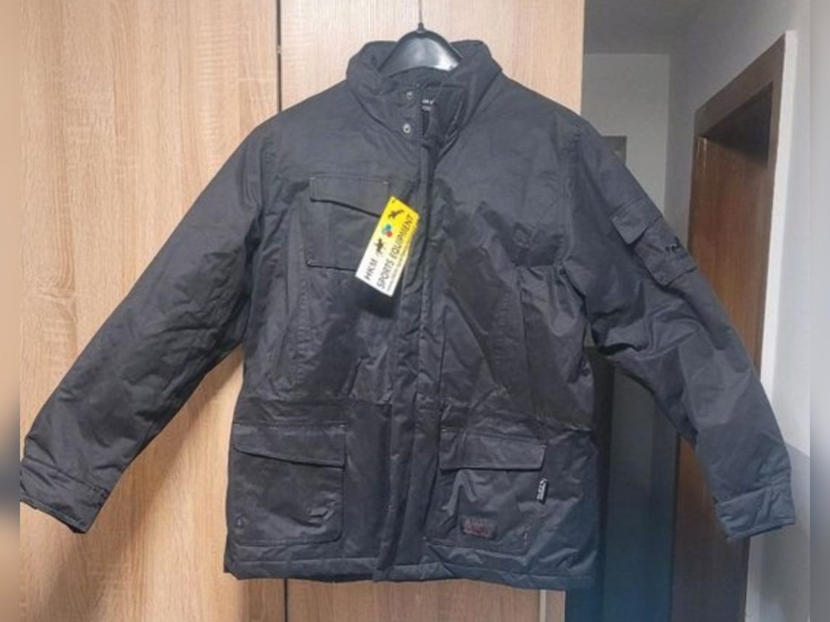 Nagelneue HKM Winterjacke zu verkaufen Nagelneue HKM Winterjacke zu verkaufen