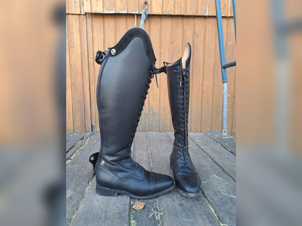 Celeris Modell Rita Gr 37