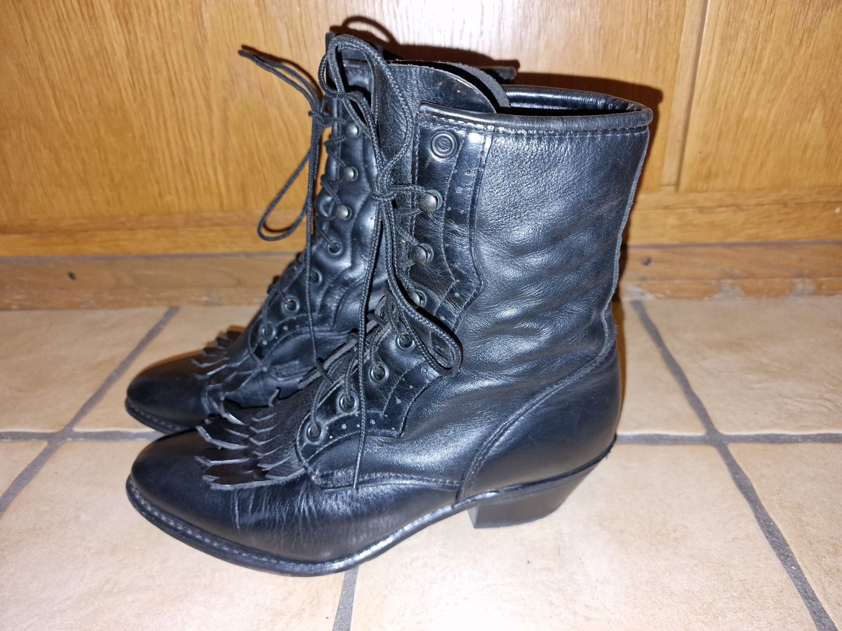 Cowboystiefel, Stiefel 