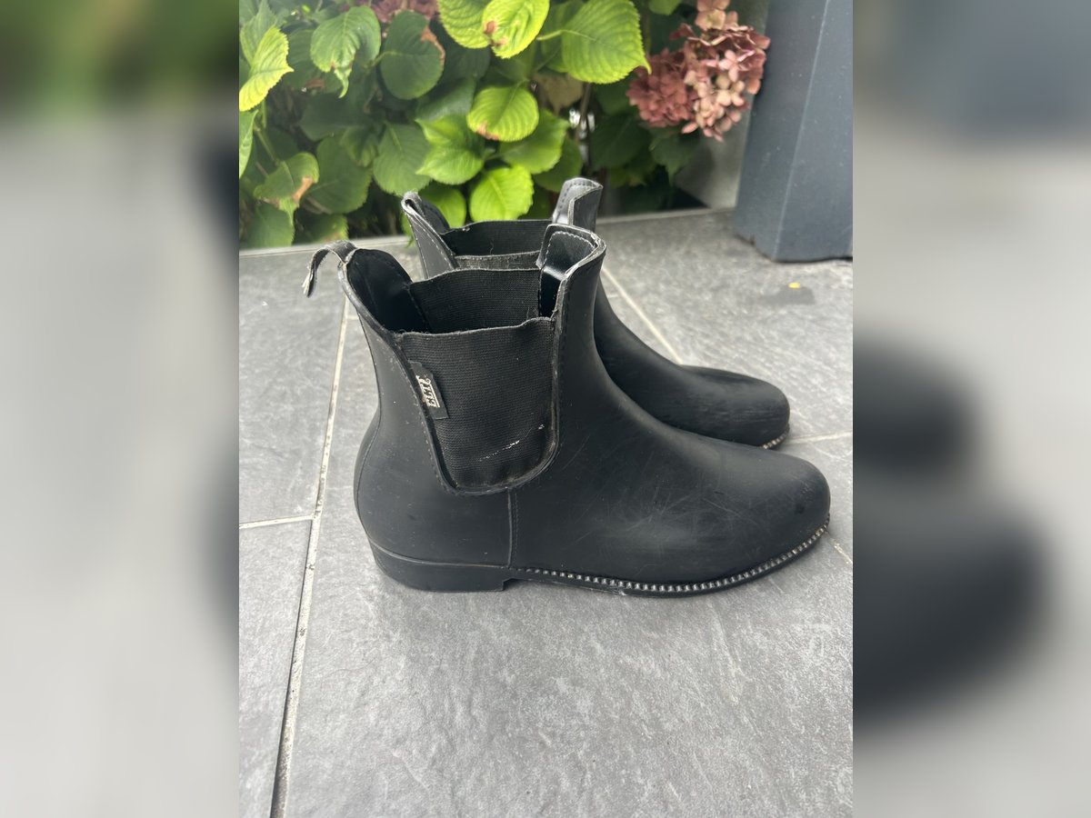 ELT Reitstiefeletten in Größe 41