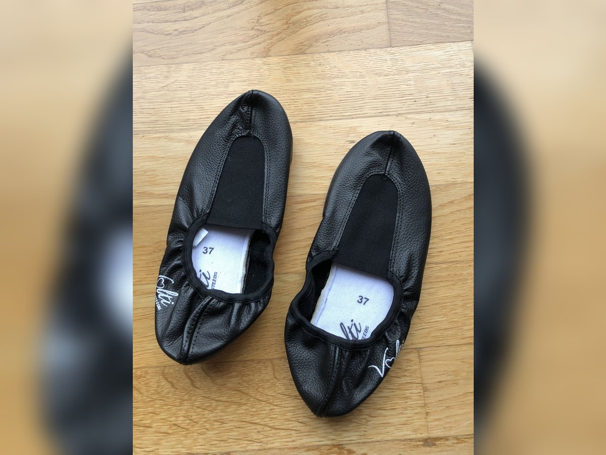 Voltigierschläppchen von Krämer Gr. 37 unbenutzt