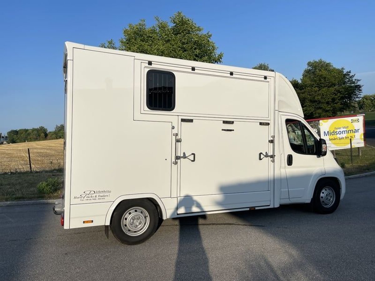 Citroën Jumper Pferdetransporter | nur 4.000 km | BJ 10/2021 | keine NOVA | 3,5 t | 120 kW | Euro 6!
