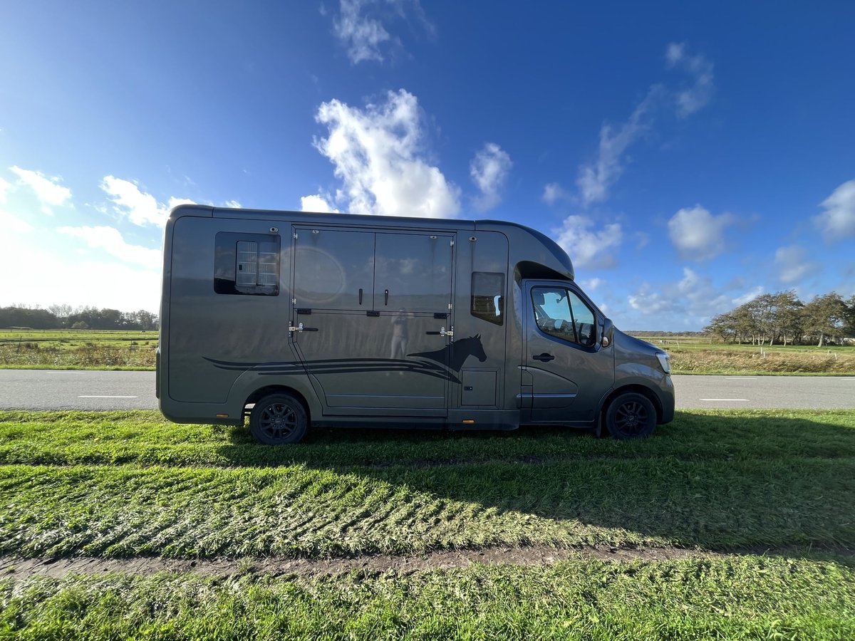 Renault master 2022 hengstenuitvoering 