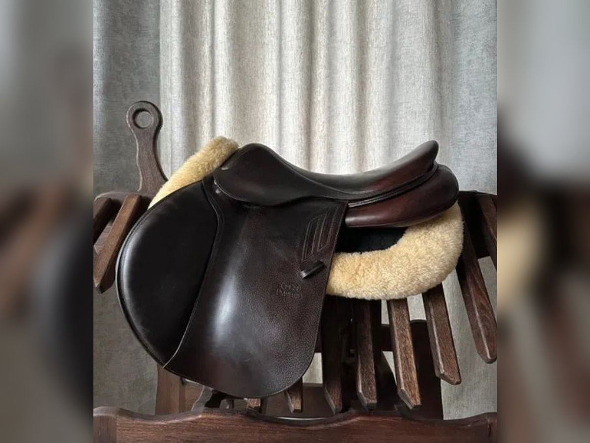 Devoucoux Omega 17,5" Devoucoux Omega 17,5"