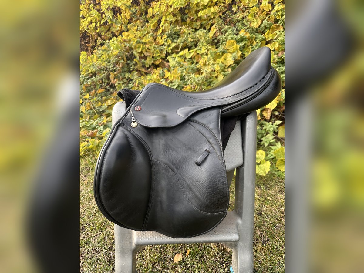 Meredith 18’ (wypada jak 17,5)