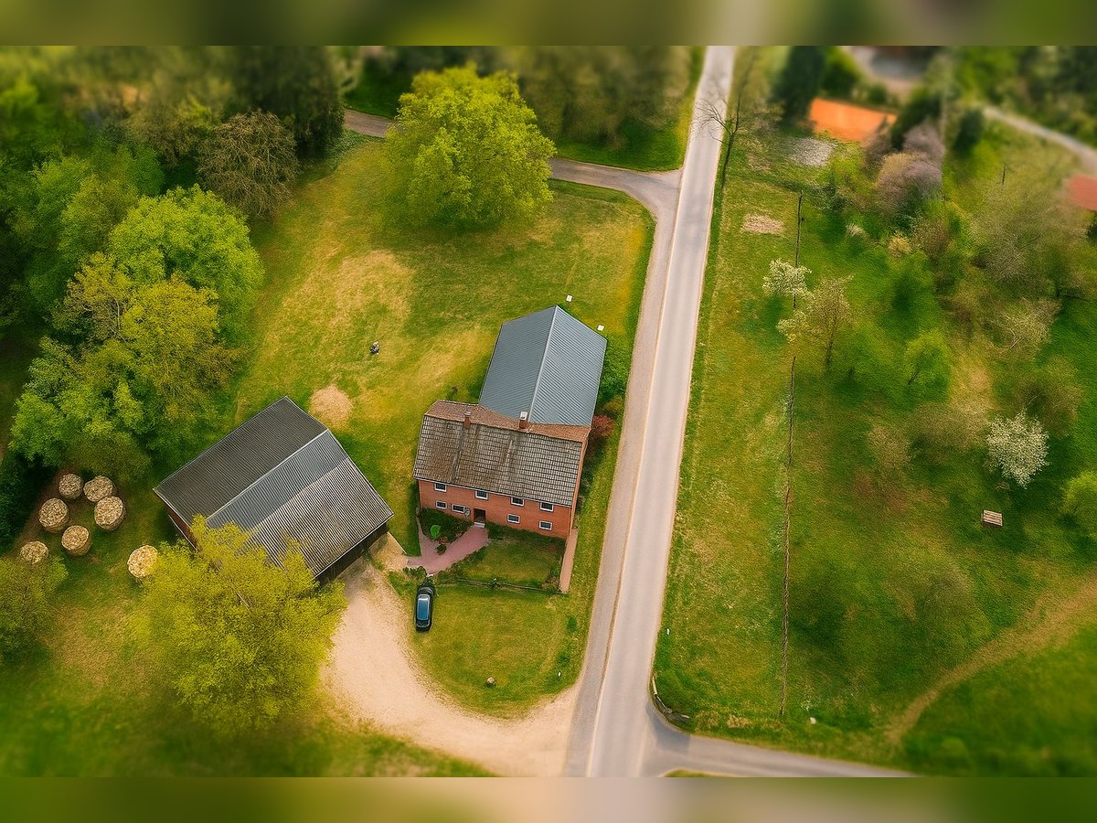 Wohnen, Arbeiten & Natur – historischer Hof mit 250 m² Wohnfläche und eigenem Waldstück