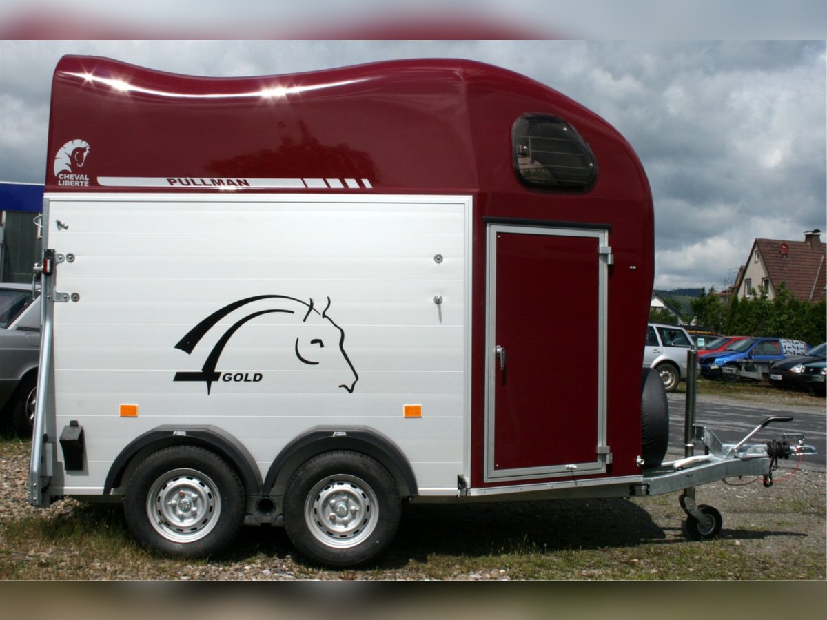Cheval Liberte Gold II Aluminium 100 km/h Pullmann 2 Fahrwerk