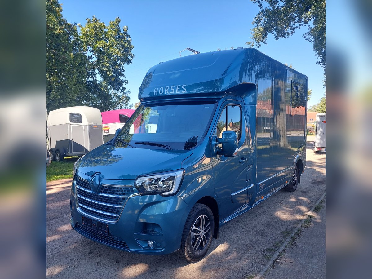 Renault Roelofsen Pferdetransporter Parados 